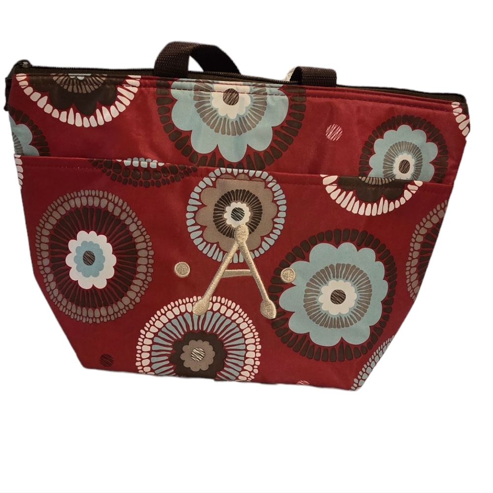 Thirty One Thermal Tote in Pattern of Andrews Garden. Never Used Excellent Cond